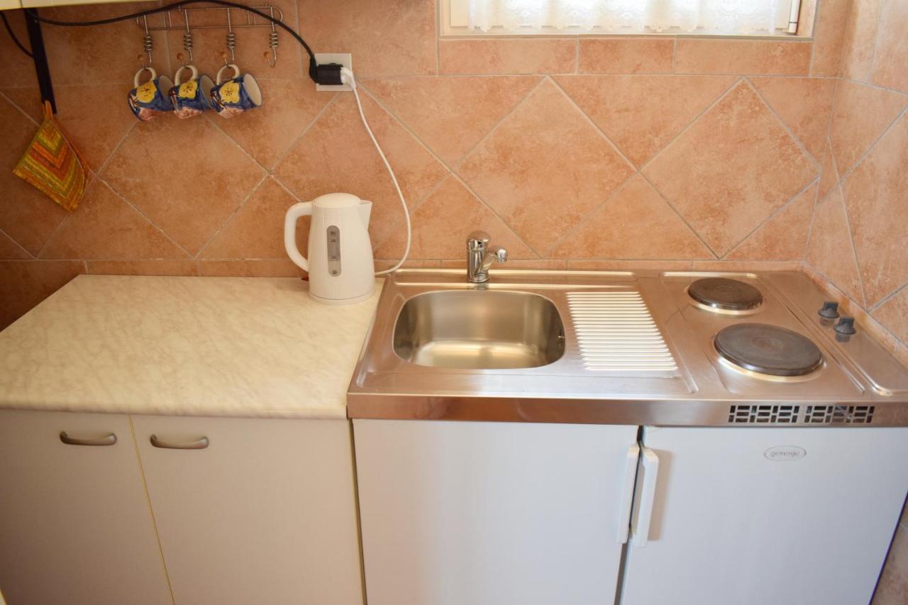 Apartment Close To Center, Quiet, With Parking
