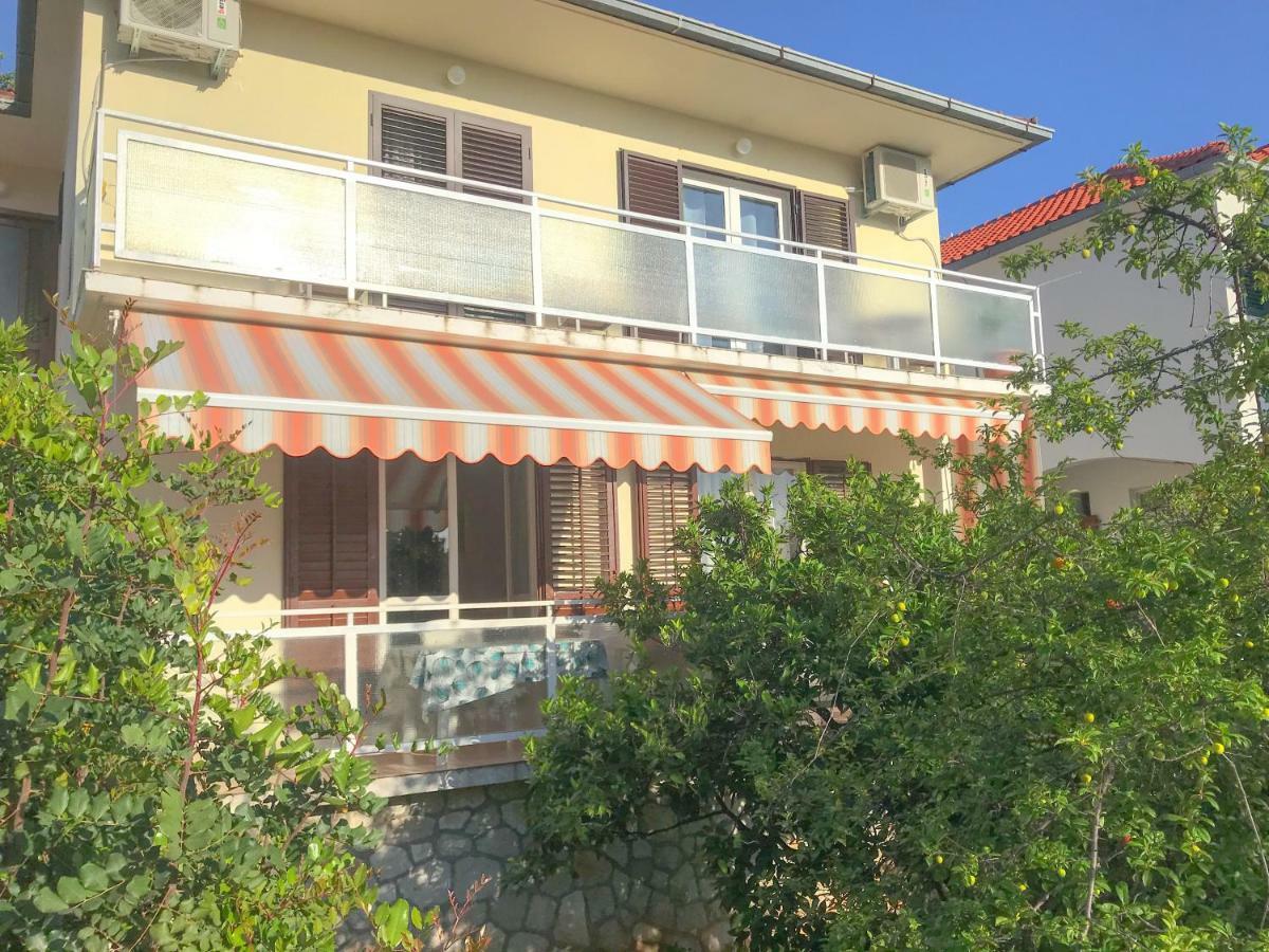 Close To Center, Quiet, With Parking Apartment Hvar Town