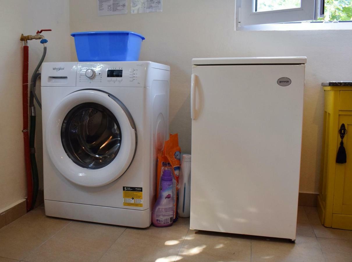 Appartement Close To Center, Quiet, With Parking Hvar Town